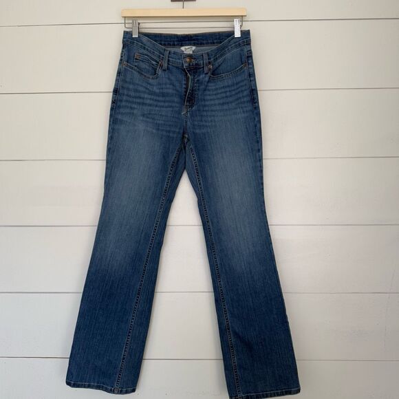 Duluth Trading Company Women’s 6x31 Bootcut Jeans - Picture 1 of 5